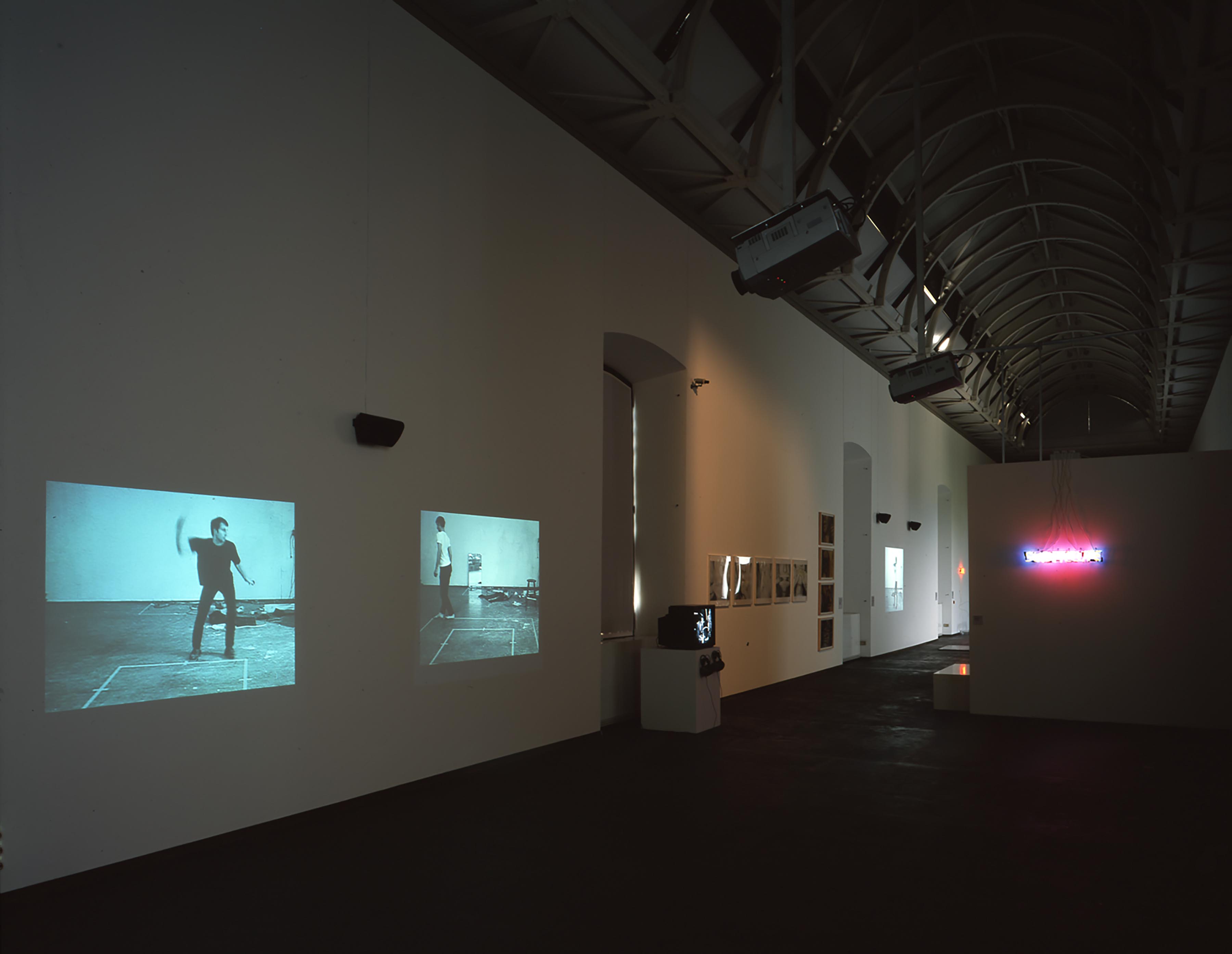 u0022A Rose Has No Teeth. Bruce Nauman in The 1960su0022, veduta espositiva